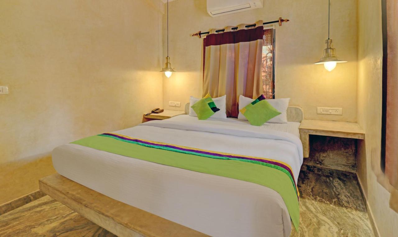 Treebo Morjim Banyan Resort Dış mekan fotoğraf
